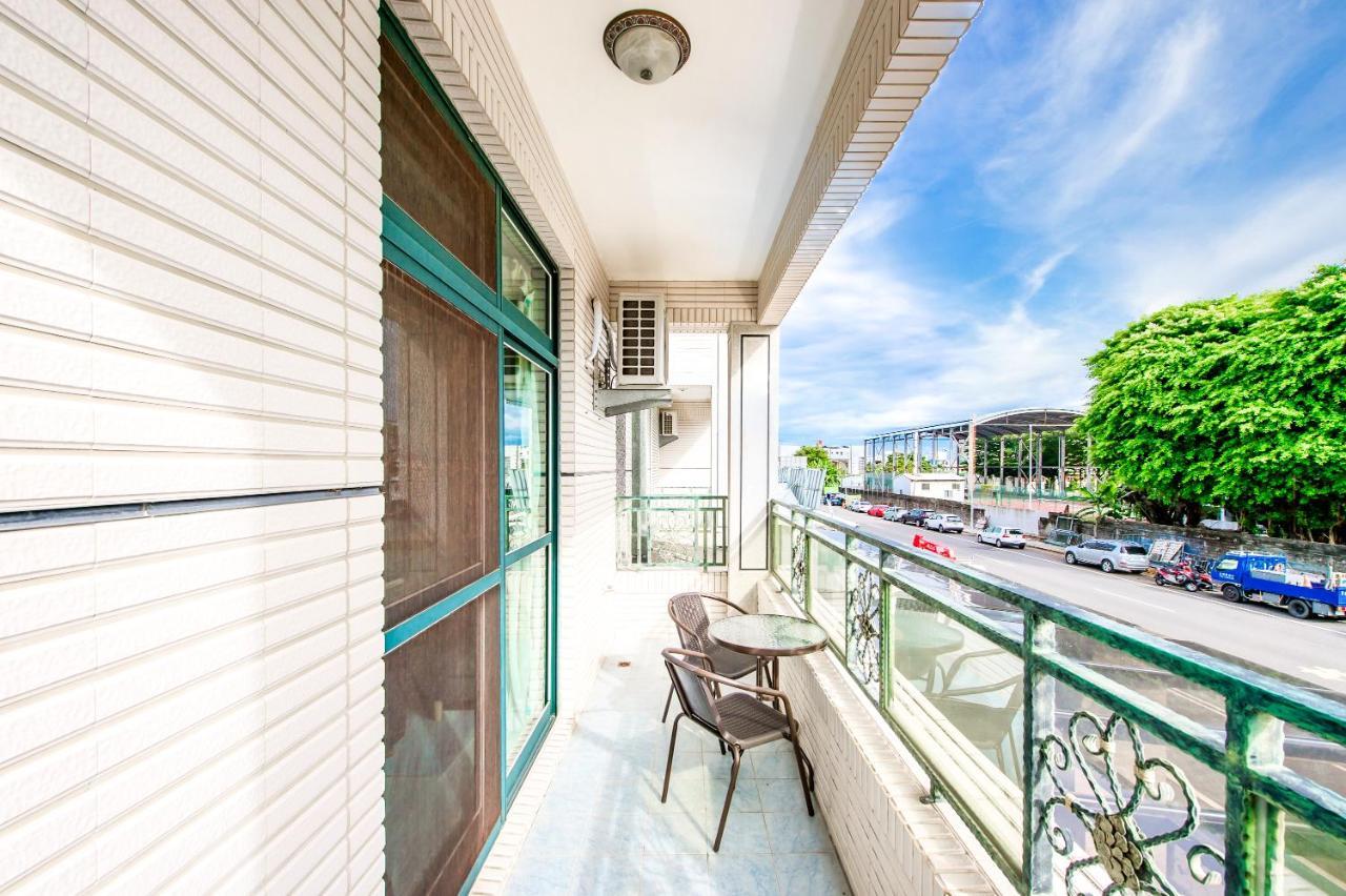 Travel Road Wuwu Apartment Taitung Екстериор снимка